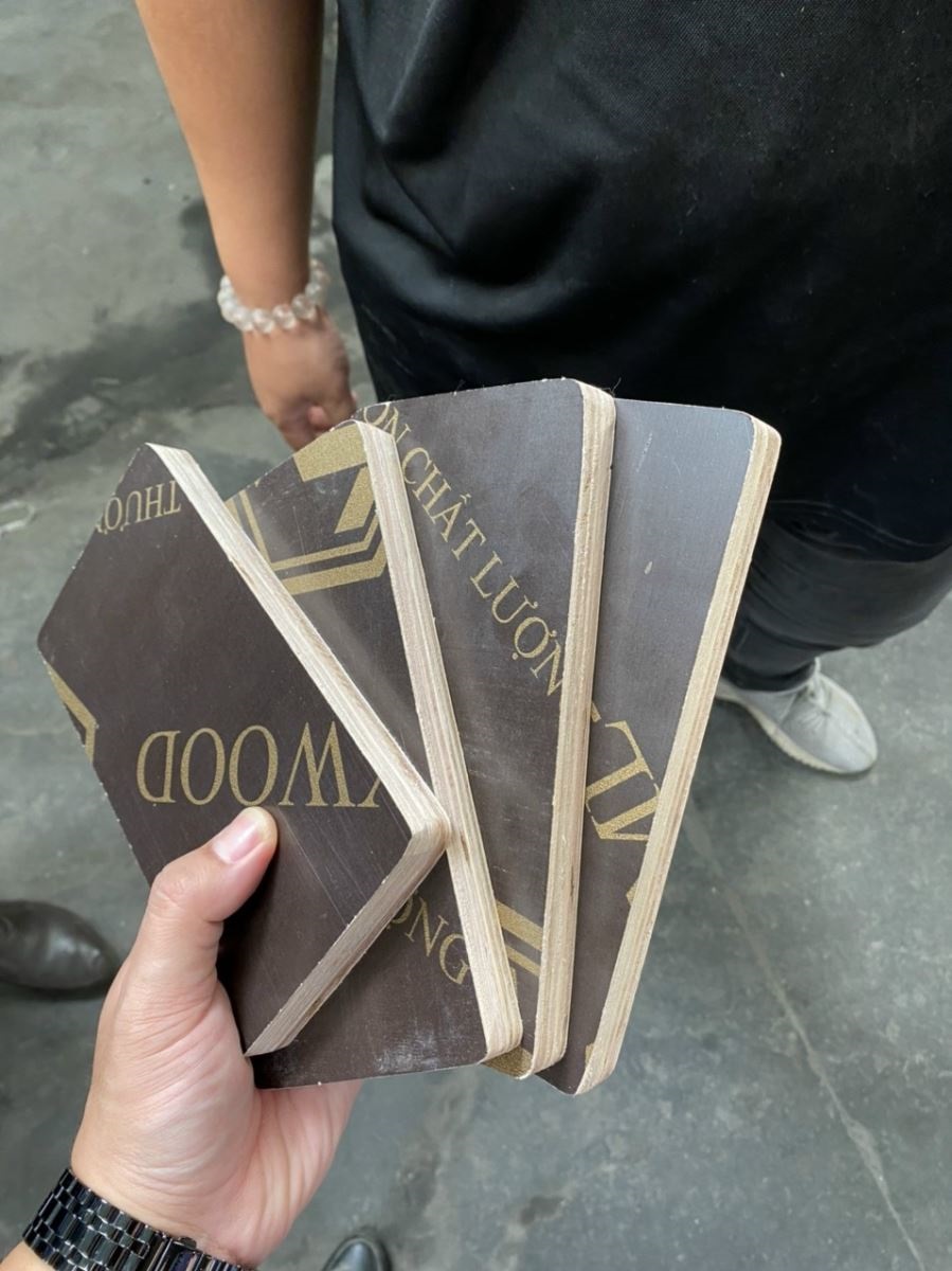 Coffa phủ phim